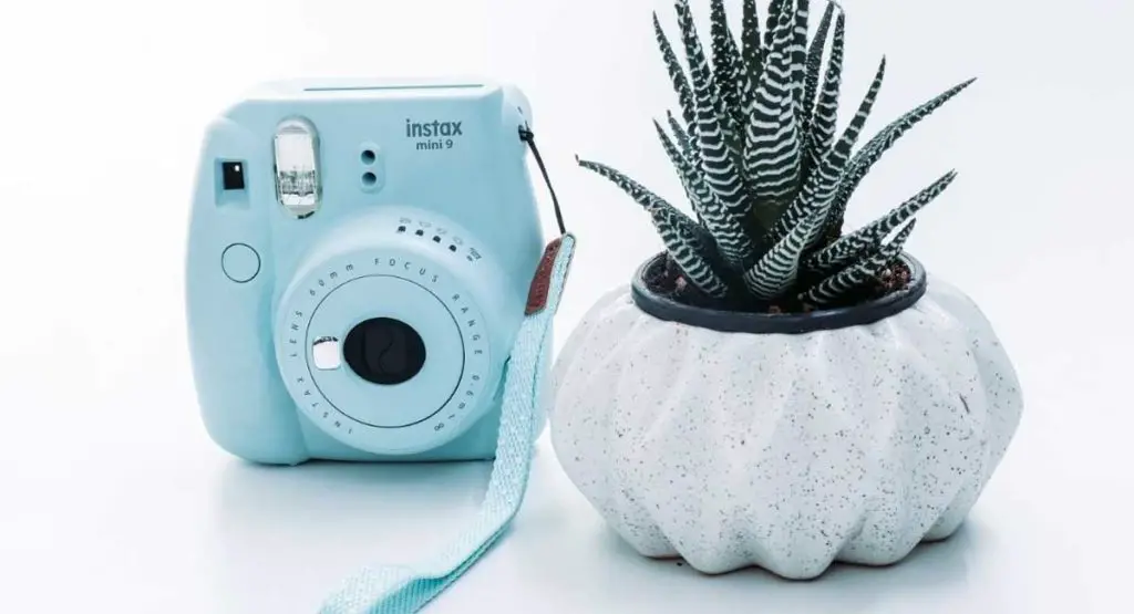 How to Reset Instax Mini 9 Cameras