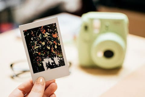 Instax Polaroid Size in cm inches