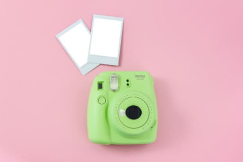 Instax Mini 11 Film Coming Out White