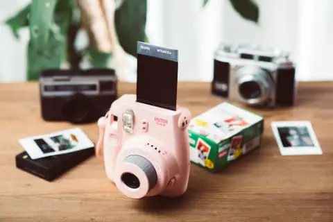 What Are the Differences Between Polaroid And Fujifilm Instant Cameras
